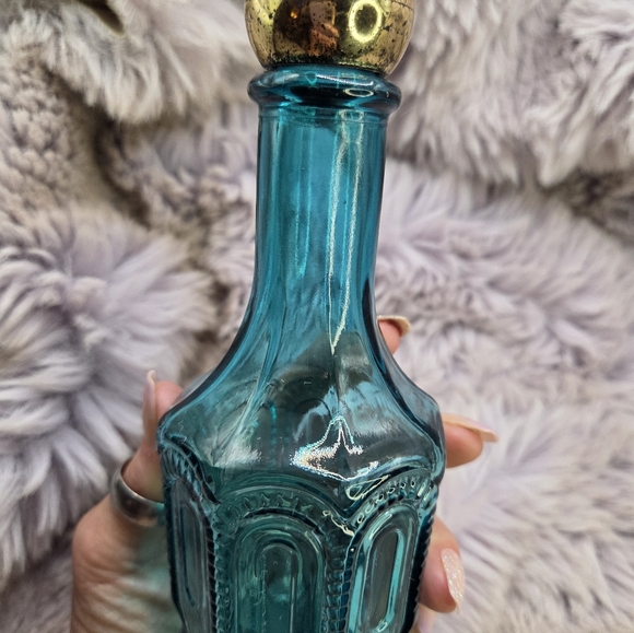 Avon Teal Glass Decanter Moon and Stars Collection - Picture 6 of 6